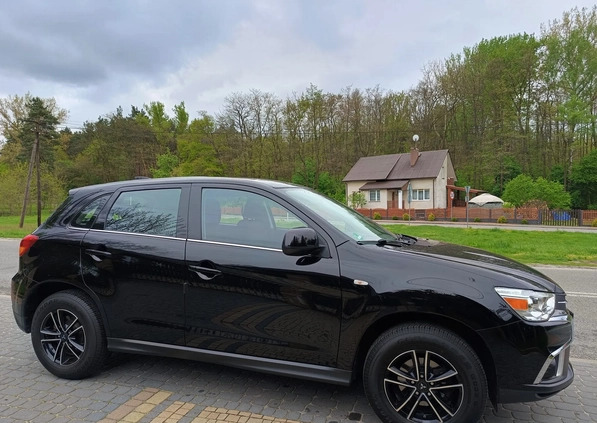 Mitsubishi ASX cena 69900 przebieg: 99300, rok produkcji 2019 z Połaniec małe 631